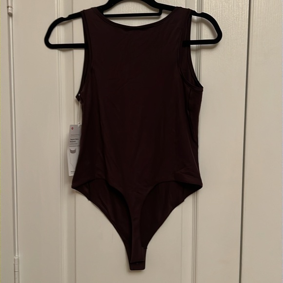 NWT  Lululemon Wundermost Ultra-Soft Nulu Square-Neck Sleeveless Bodysuit - Picture 5 of 5